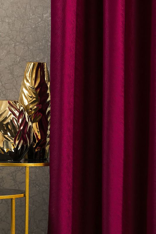 Kalanderezett bársony MATTEO 26 bíbor sötétítő függöny