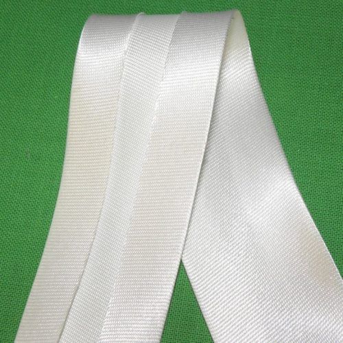 Ferdepánt fehér 20mm