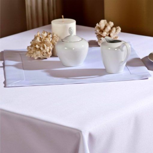 Asztalterítő fehér minta nélküli teflonos abrosz